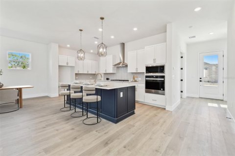 Casa en venta en Sarasota, Florida, 4 dormitorios, 270.72 m2 № 1736297 - foto 7