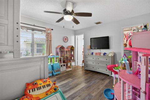 Casa en venta en Coral Springs, Florida, 4 dormitorios, 240.43 m2 № 2042323 - foto 25