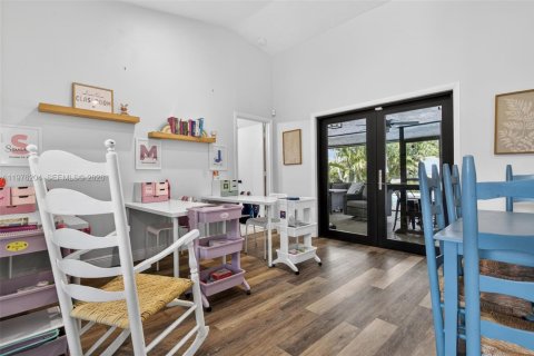 Casa en venta en Coral Springs, Florida, 4 dormitorios, 240.43 m2 № 2042323 - foto 8