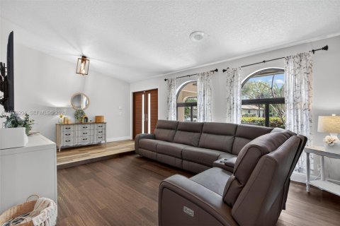 Casa en venta en Coral Springs, Florida, 4 dormitorios, 240.43 m2 № 2042323 - foto 7