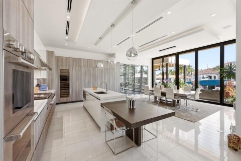 Casa en venta en Fort Lauderdale, Florida, 6 dormitorios, 538.83 m2 № 2173201 - foto 22