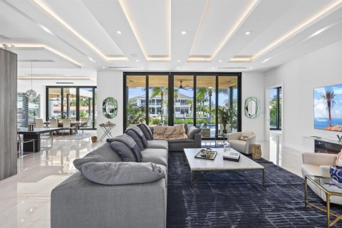 Casa en venta en Fort Lauderdale, Florida, 6 dormitorios, 538.83 m2 № 2173201 - foto 17