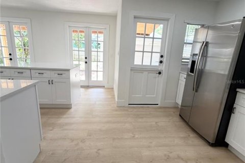 Villa ou maison à vendre à Tampa, Floride: 3 chambres, 106.84 m2 № 2310506 - photo 25