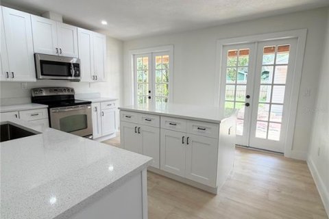 Villa ou maison à vendre à Tampa, Floride: 3 chambres, 106.84 m2 № 2310506 - photo 22