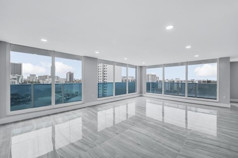 Condo in Hollywood, Florida, 2 bedrooms  № 2261293 - photo 14