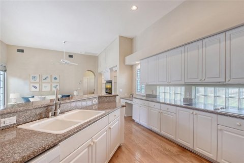 Villa ou maison à vendre à Bradenton, Floride: 3 chambres, 251.77 m2 № 1782652 - photo 12