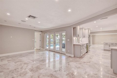 Villa ou maison à vendre à Saint Petersburg, Floride: 4 chambres, 228.91 m2 № 1918882 - photo 25