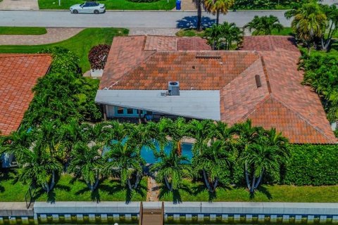 Villa ou maison à vendre à Saint Petersburg, Floride: 4 chambres, 228.91 m2 № 1918882 - photo 9