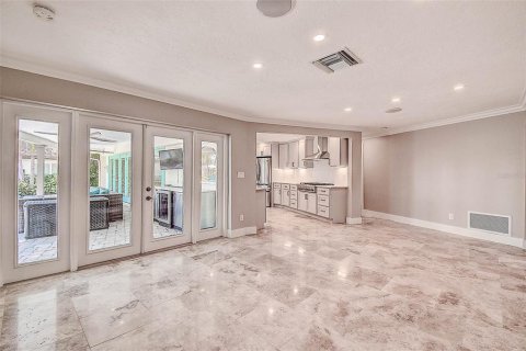 Villa ou maison à vendre à Saint Petersburg, Floride: 4 chambres, 228.91 m2 № 1918882 - photo 26