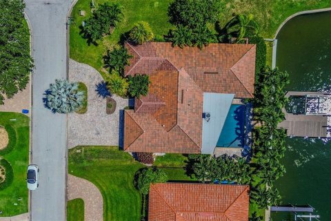 Villa ou maison à vendre à Saint Petersburg, Floride: 4 chambres, 228.91 m2 № 1918882 - photo 8