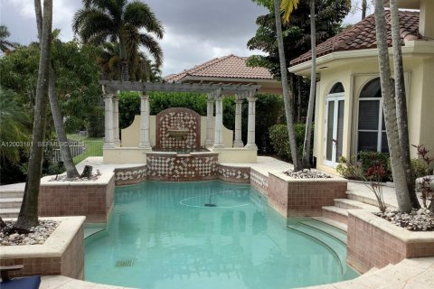 House in Plantation, Florida 4 bedrooms, 335.38 sq.m. № 2066571 - photo 28