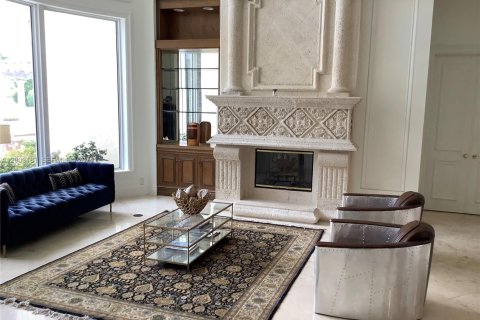 House in Plantation, Florida 4 bedrooms, 335.38 sq.m. № 2066571 - photo 5