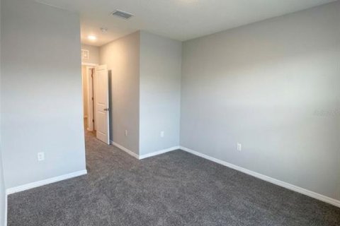 Touwnhouse à vendre à Wildwood, Floride: 3 chambres, 156.82 m2 № 2150279 - photo 19