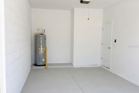 Touwnhouse à vendre à Wildwood, Floride: 3 chambres, 156.82 m2 № 2150279 - photo 26