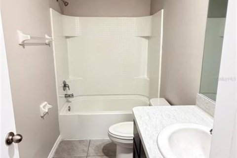 Touwnhouse à vendre à Wildwood, Floride: 3 chambres, 156.82 m2 № 2150279 - photo 17