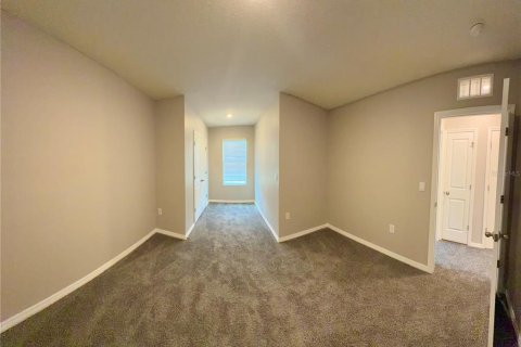 Townhouse in Wildwood, Florida 3 bedrooms, 156.82 sq.m. № 2150279 - photo 8