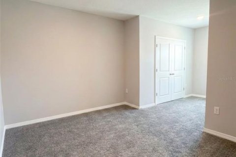 Touwnhouse à vendre à Wildwood, Floride: 3 chambres, 156.82 m2 № 2150279 - photo 16