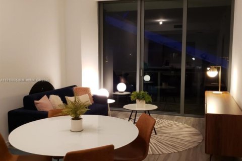 Снять в аренду кондоминиум в Майами, Флорида 1 спальня, 80.27м2, № 1971864 - фото 27