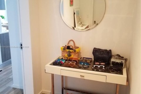 Снять в аренду кондоминиум в Майами, Флорида 1 спальня, 80.27м2, № 1971864 - фото 10