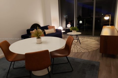 Снять в аренду кондоминиум в Майами, Флорида 1 спальня, 80.27м2, № 1971864 - фото 28