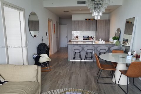 Снять в аренду кондоминиум в Майами, Флорида 1 спальня, 80.27м2, № 1971864 - фото 16