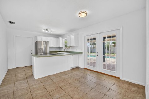 Casa en venta en St. Lucie, Florida, 3 dormitorios, 116.13 m2 № 2077795 - foto 6