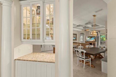 Casa en venta en Sarasota, Florida, 4 dormitorios, 310.2 m2 № 1686503 - foto 20