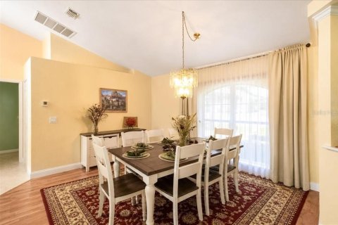 House in Silver Springs Shores, Florida 3 bedrooms, 231.42 sq.m. № 2227271 - photo 11