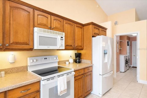 House in Silver Springs Shores, Florida 3 bedrooms, 231.42 sq.m. № 2227271 - photo 19