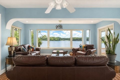 House in Silver Springs Shores, Florida 3 bedrooms, 231.42 sq.m. № 2227271 - photo 3