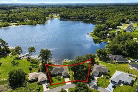 House in Silver Springs Shores, Florida 3 bedrooms, 231.42 sq.m. № 2227271 - photo 2
