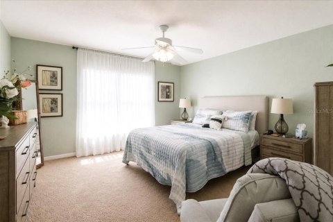 House in Silver Springs Shores, Florida 3 bedrooms, 231.42 sq.m. № 2227271 - photo 23