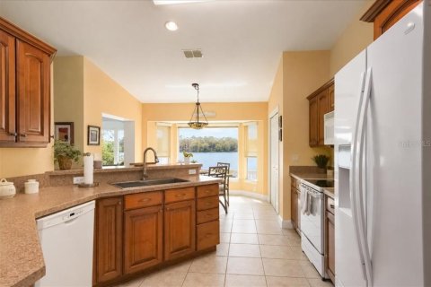 House in Silver Springs Shores, Florida 3 bedrooms, 231.42 sq.m. № 2227271 - photo 4