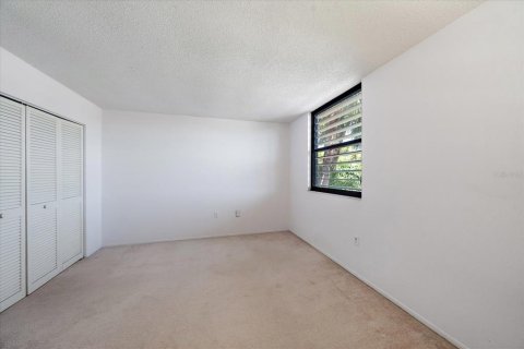 Condo in Bradenton, Florida, 2 bedrooms № 2204846 - photo 21