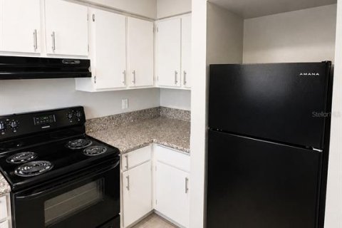 Touwnhouse à louer à Leesburg, Floride: 2 chambres, 87.14 m2 № 2167735 - photo 5