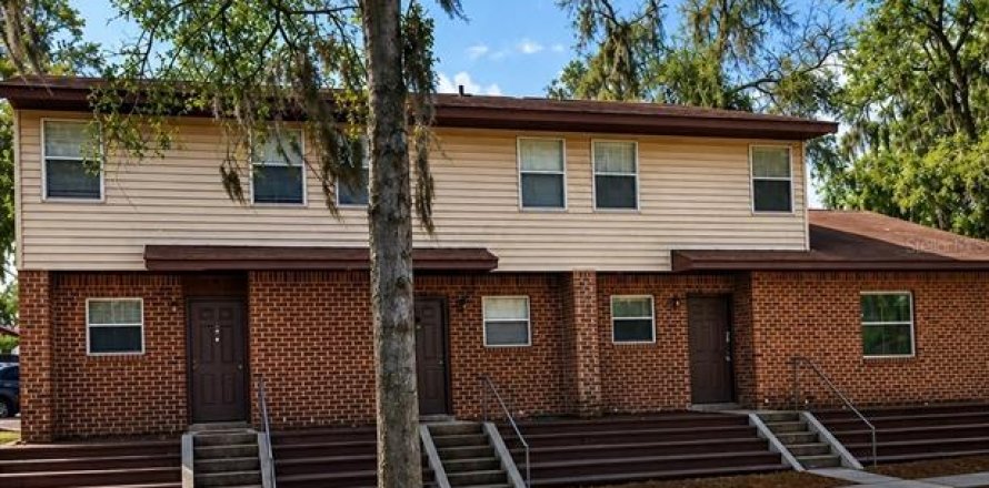 Touwnhouse à Leesburg, Floride 2 chambres, 87.14 m2 № 2167735