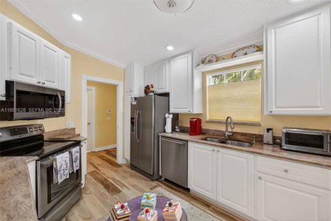 Купить виллу или дом в Порт-Сент-Луси, Флорида 2 спальни, 141.77м2, № 2007406 - фото 23