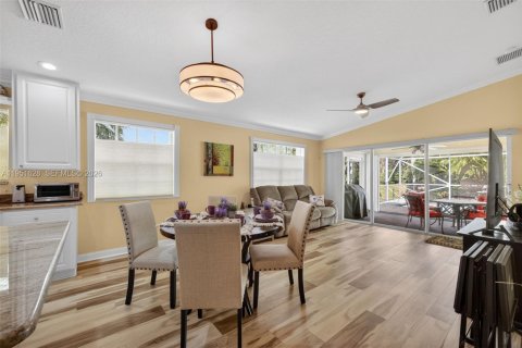 Купить виллу или дом в Порт-Сент-Луси, Флорида 2 спальни, 141.77м2, № 2007406 - фото 27