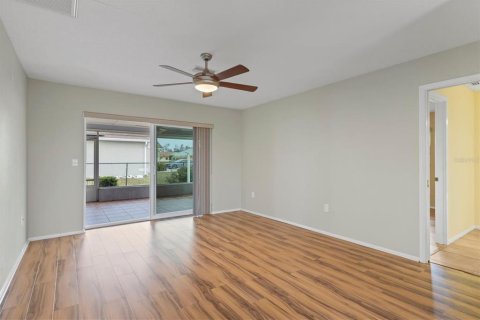 Casa en alquiler en Venice, Florida, 2 dormitorios, 149.39 m2 № 1901363 - foto 3
