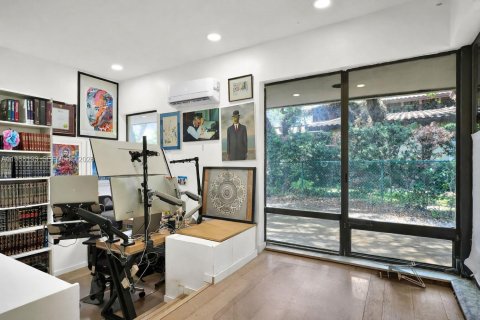 Casa en venta en Fort Lauderdale, Florida, 5 dormitorios, 380.06 m2 № 2029332 - foto 28