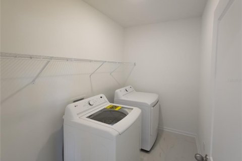 Снять в аренду таунхаус в Палм-Кост, Флорида 7 комнат, 172.15м2, № 1799788 - фото 24