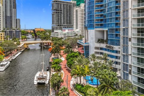 Condominio en venta en Fort Lauderdale, Florida, 2 dormitorios, 107.86 m2 № 1818675 - foto 22