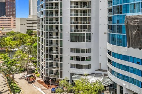 Condominio en venta en Fort Lauderdale, Florida, 2 dormitorios, 107.86 m2 № 1818675 - foto 16