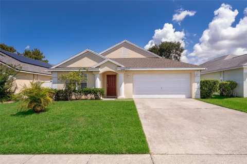 Villa ou maison à vendre à Clermont, Floride: 4 chambres, 176.05 m2 № 1904293 - photo 1