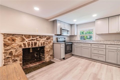 Immobilier commercial à vendre à New Port Richey, Floride: 2 chambres, 95.41 m2 № 2341490 - photo 17