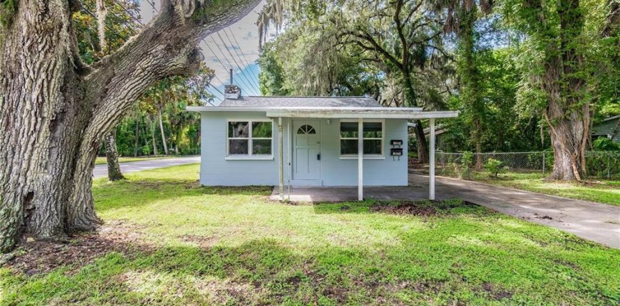 Immobilier commercial à New Port Richey, Floride 2 chambres, 95.41 m2 № 2341490