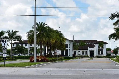 Copropriété à vendre à Miami, Floride: 3 chambres, 137.59 m2 № 1872455 - photo 10