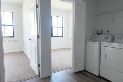 Copropriété à vendre à Miami, Floride: 3 chambres, 137.59 m2 № 1872455 - photo 6