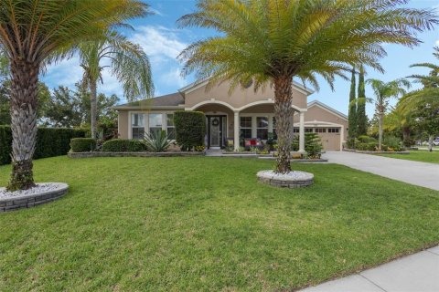 Casa en venta en Apopka, Florida, 4 dormitorios, 255.85 m2 № 1793082 - foto 1