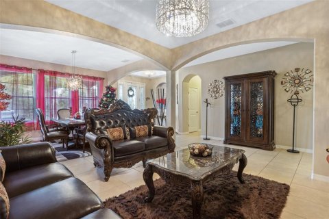 Casa en venta en Apopka, Florida, 4 dormitorios, 255.85 m2 № 1793082 - foto 9